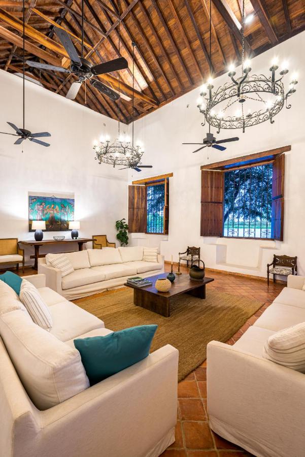 San Rafael Hotel Mompos Ngoại thất bức ảnh