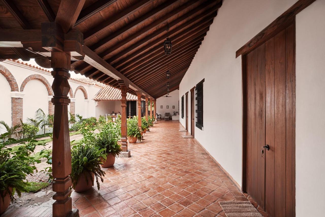 San Rafael Hotel Mompos Ngoại thất bức ảnh